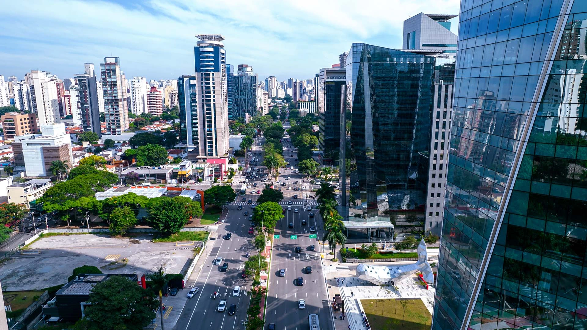 Transbordamento da demanda redesenha o mapa corporativo de São Paulo